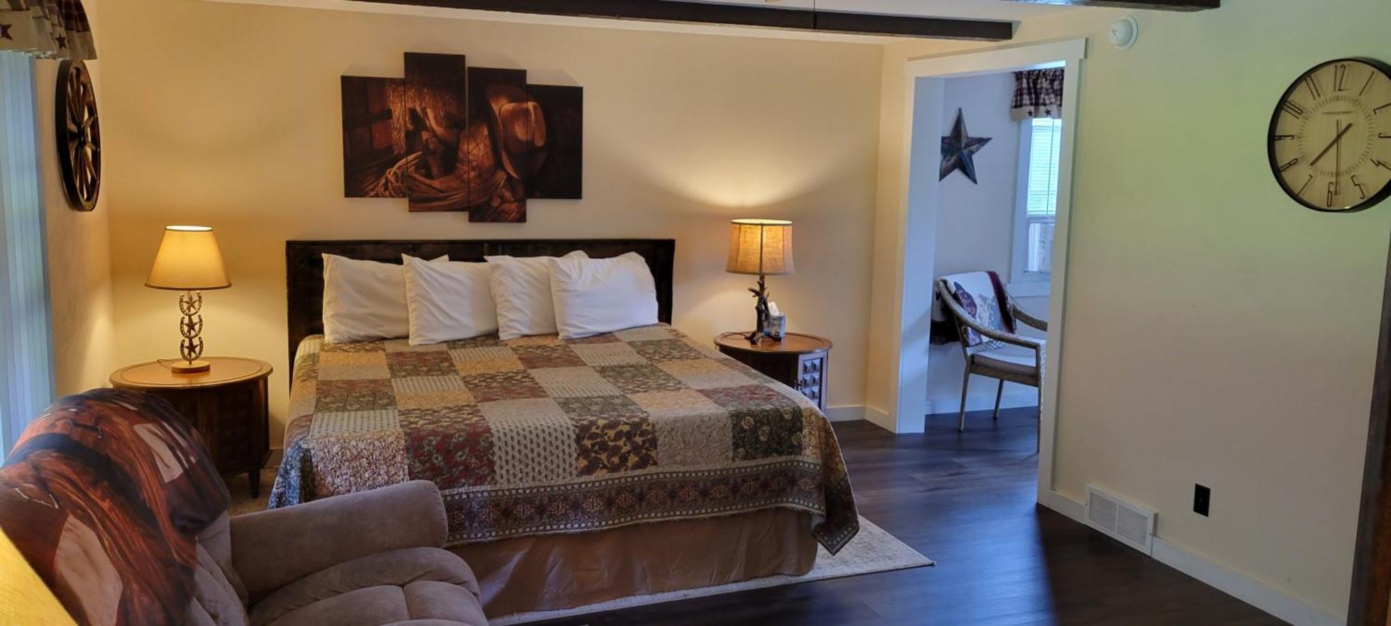 Trickling Waters Retreat Villa Marquette ภายนอก รูปภาพ